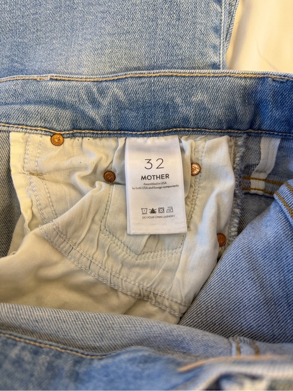 Mother The Insider Crop Step Fray Jeans in Limited Edition, size 32. - Picture 8 of 12